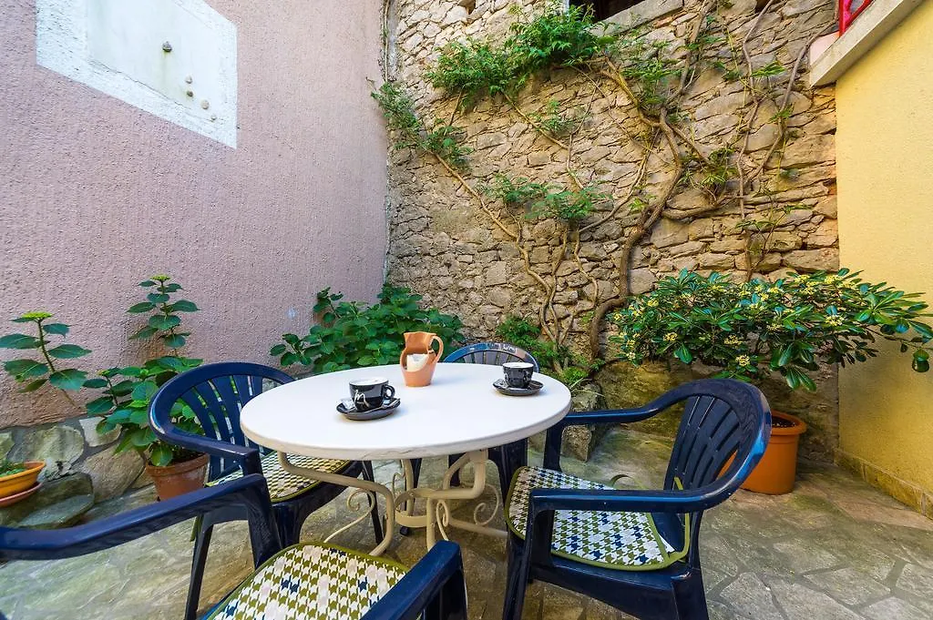 Ferienhaus Villa Palm Bibinje