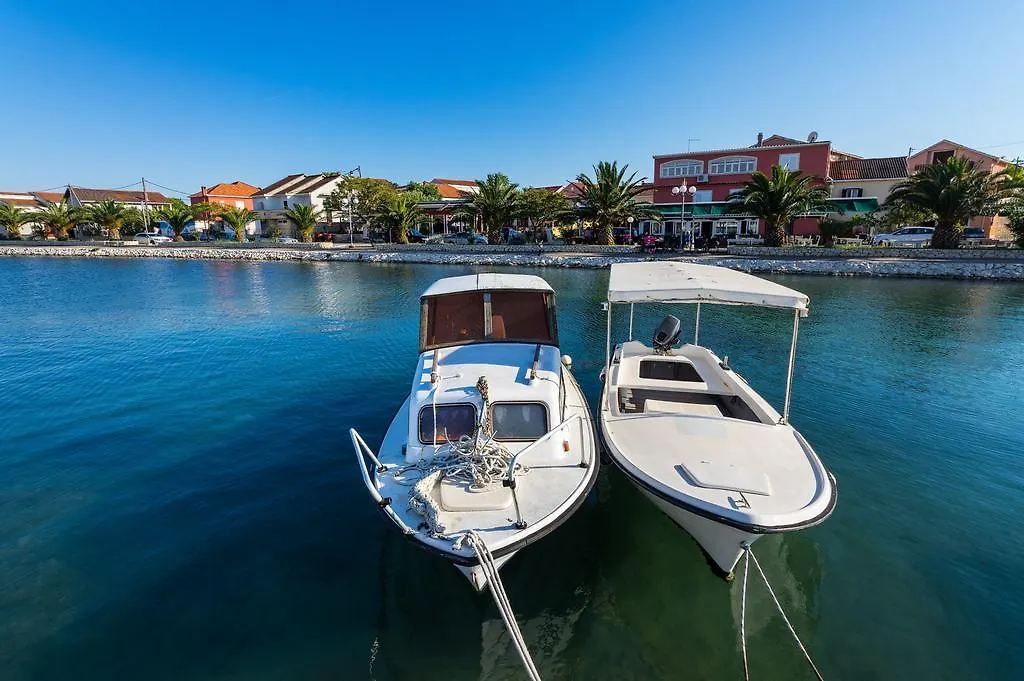 Villa Palm Bibinje 0*,  Kroatien